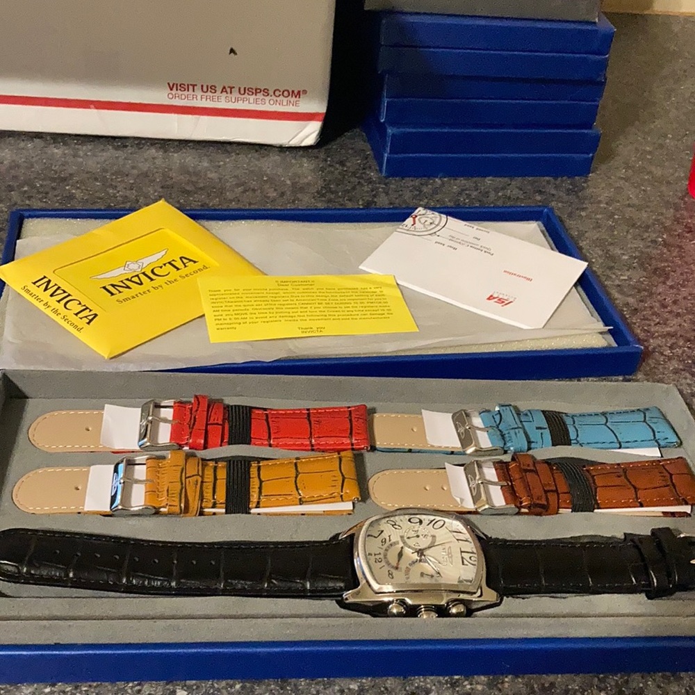 NWOT Mens Invicta Watch